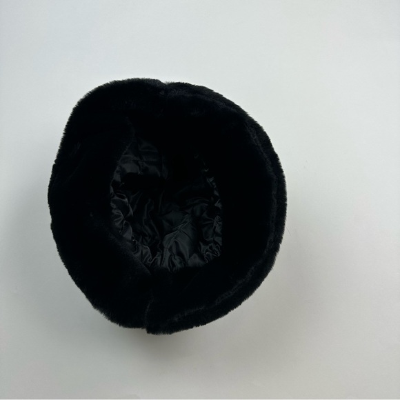Black Faux Fur Bucket Hat - Picture 5 of 5